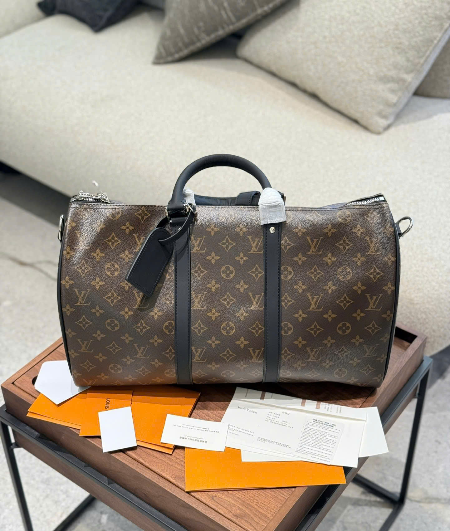 Túi trống du lịch Louis Vuitton LV Nâu họa tiết hoa vân full khóa ổ phối dây Đen size 50cm Like Auth Fullbox phụ kiện PLD